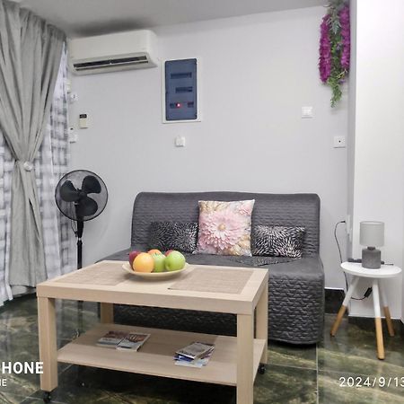 Green Home Ateny Zewnętrze zdjęcie
